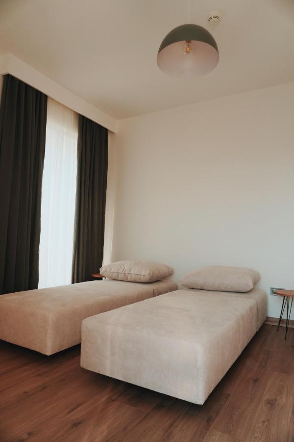 Merdz Spa & Fitness Sky Apartment Skopje Exterior foto