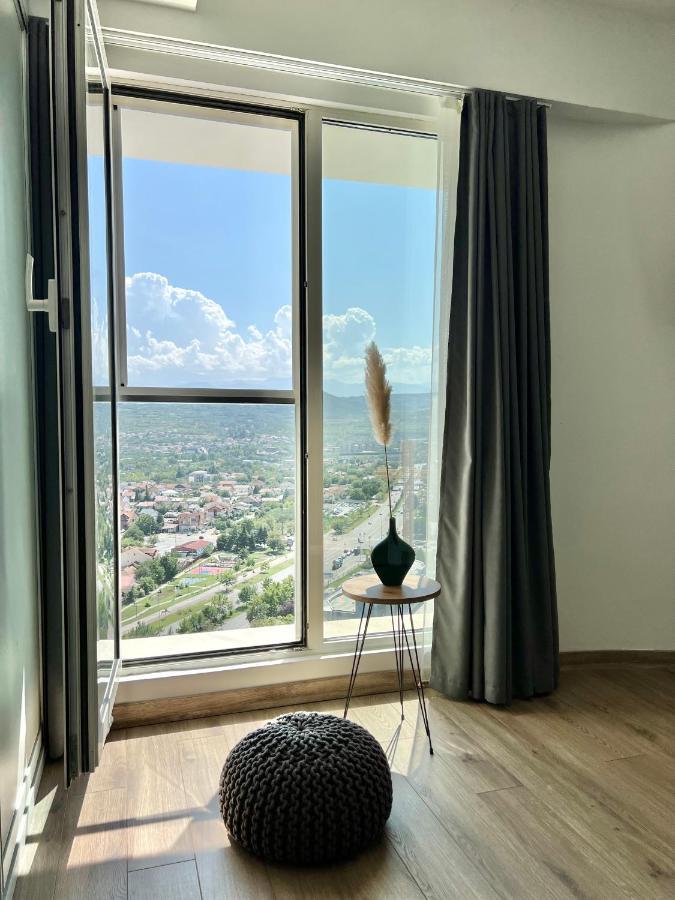 Merdz Spa & Fitness Sky Apartment Skopje Exterior foto